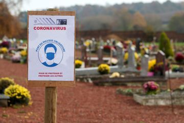 Nouveau record aux Etats-Unis, 31.477 hospitalisés en France... le point sur le coronavirus