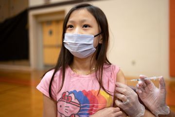Obligation vaccinale suspendue aux Etats-Unis, triste record en Russie.... le point sur le coronavirus