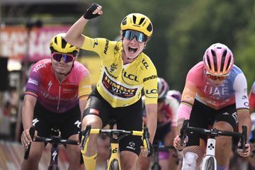 Tour de France Femmes : la maillot jaune Marianne Vos remporte la 6e étape