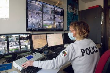 Vaccin anti-covid : un convoi sous haute tension