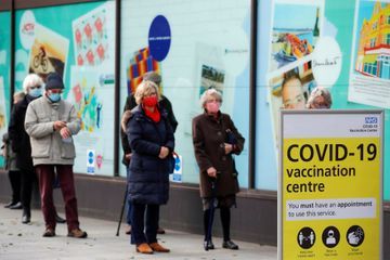 Virus: le Royaume-Uni en passe de réussir son pari de 15 millions de vaccinations