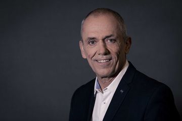 Antoine Petit reconduit à la tête du CNRS par Emmanuel Macron