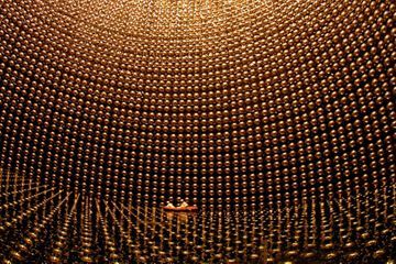 Astrophysique : à la poursuite de la particule fantôme