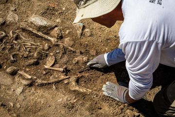 Découverte exceptionnelle de 150 tombes de la Gaule