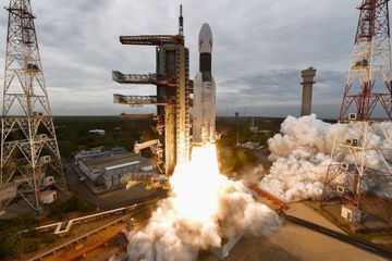 Le vaisseau spatial Chandrayaan-2 se place en orbite autour de la Lune