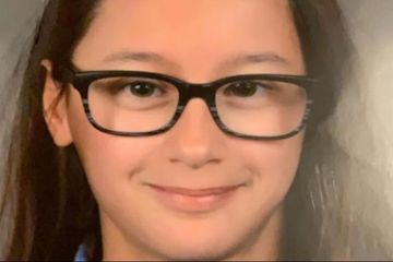 500 personnes réunies pour Laura, 16 ans, poignardée à mort au bout d'une impasse