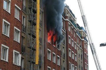 A Paris, un violent incendie fait une dizaine de blessés