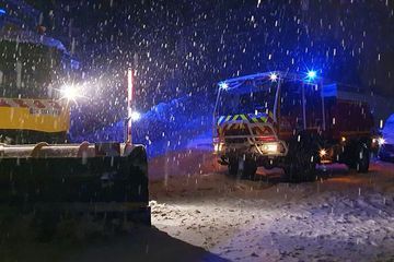 Ain: près de 2000 automobilistes bloqués par la neige