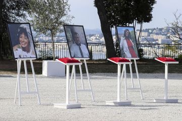 Attaque au couteau de Nice : hommage aux trois victimes de 