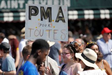 Bioéthique : l'ouverture de la PMA franchit une étape supplémentaire au Sénat