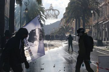 Corse : report de la réunion avec le gouvernement en raison des violences