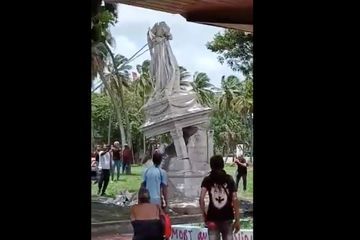 Déboulonnage de statues en Martinique, Castex 