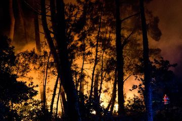 Départs de feu dans l'Hérault : un pompier volontaire soupçonné d'être un pyromane en garde à vue