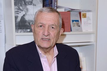 François Léotard, le temps de la défense