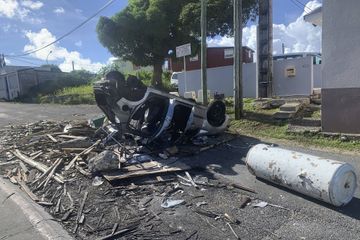 Guadeloupe: Emmanuel Macron évoque une «situation très explosive»