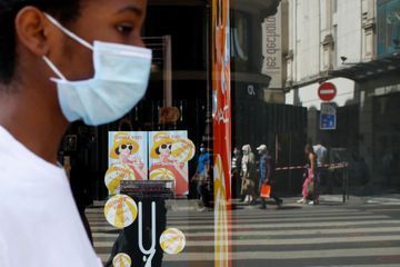 Ile-de-France: des masques gratuits pour les lycéens, annonce Pécresse