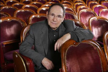 Robert Hossein