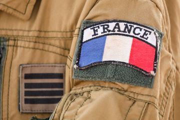L'armée française dement avoir acheté des pulls fabriqués en Chine