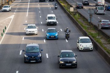 La France crée un service de surveillance des véhicules