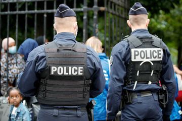 Loire: un homme de 35 ans tué par des policiers qu'il menaçait avec un couteau