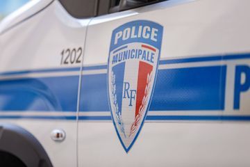 Marseille : un homme armé d'un couteau tué après avoir blessé un policier municipal