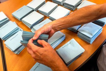 Municipales et coronavirus: quelles précautions dans les bureaux de vote ?