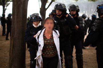 Procès en septembre pour l'infirmière arrêtée pour violences