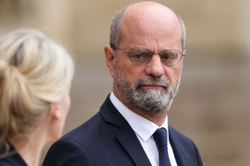 Samuel Paty est un "emblème de la liberté, de la République", selon Blanquer
