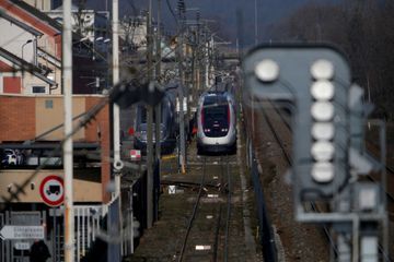 Un TGV reliant Strasbourg à Paris déraille, le conducteur blessé