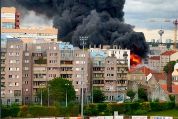 Violent incendie en cours à Aubervilliers