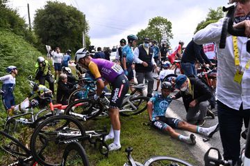 1200 euros d'amende pour la spectatrice à la pancarte du Tour de France
