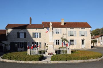 A Colombey-les-Deux-Eglises, bientôt un stade Charles-de-Gaulle