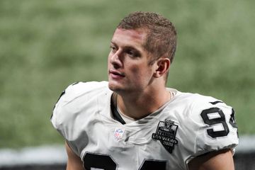 Carl Nassib, premier footballeur de NFL en activité à révéler son homosexualité