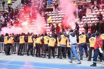 Chaos lors de Paris FC-Lyon, le foot français ne s'en sort plus