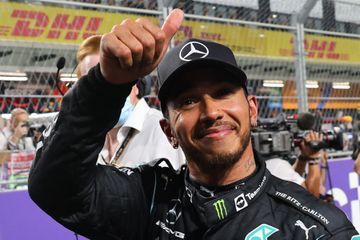 Formule 1: Hamilton gagne en Arabie Saoudite et rejoint Vestappen au classement