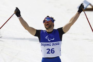 Jeux paralympiques : le porte-drapeau Benjamin Daviet remporte l'or