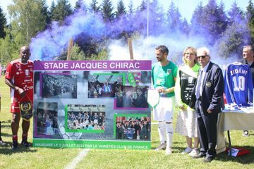 L'émotion de Claude Chirac pour l'inauguration du stade Jacques-Chirac