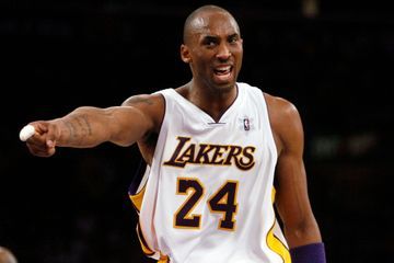 Le basketteur Kobe Bryant est mort dans un accident d'hélicoptère
