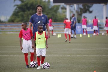 Le PSG inaugure son académie gratuite au Rwanda