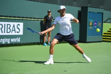 Le tennisman Lucas Pouille se lance dans le marché du gel hydroalcoolique