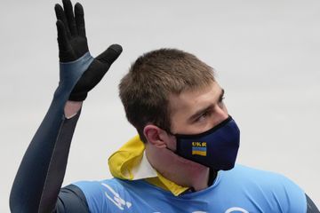 Pékin 2022 : «Pas de guerre en Ukraine», brandit un athlète ukrainien