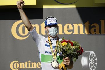 Tour de France : Sam Bennett remporte l'étape, Primoz Roglic conserve le jaune