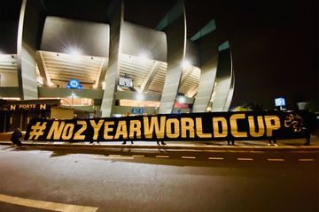 Une banderole contre le Mondial biennal interdite avant le match France-Kazakhstan