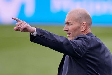 Zidane à Paris... avec les héros de France 98