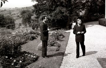 Charles De Gaulle Boisserie 1954 Photos Memoire Guerre 17