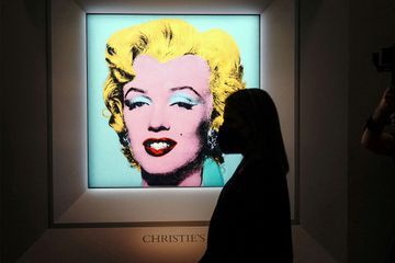 Le célèbre portrait de Marilyn Monroe par Warhol vendu 195 millions de dollars aux enchères