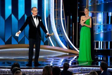 Golden Globes 2020 : l'émotion de Tom Hanks, le discours politique de Joaquin Phoenix