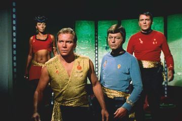Quand les séries inventent le futur