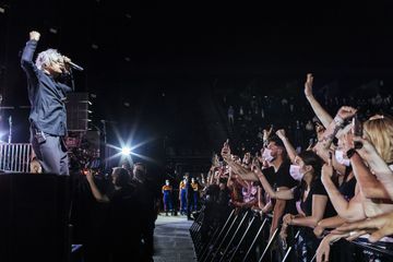 Hier soir à Paris... Indochine