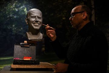 Le musée Grévin va rouvrir le 19 mai avec l'installation de Joe Biden